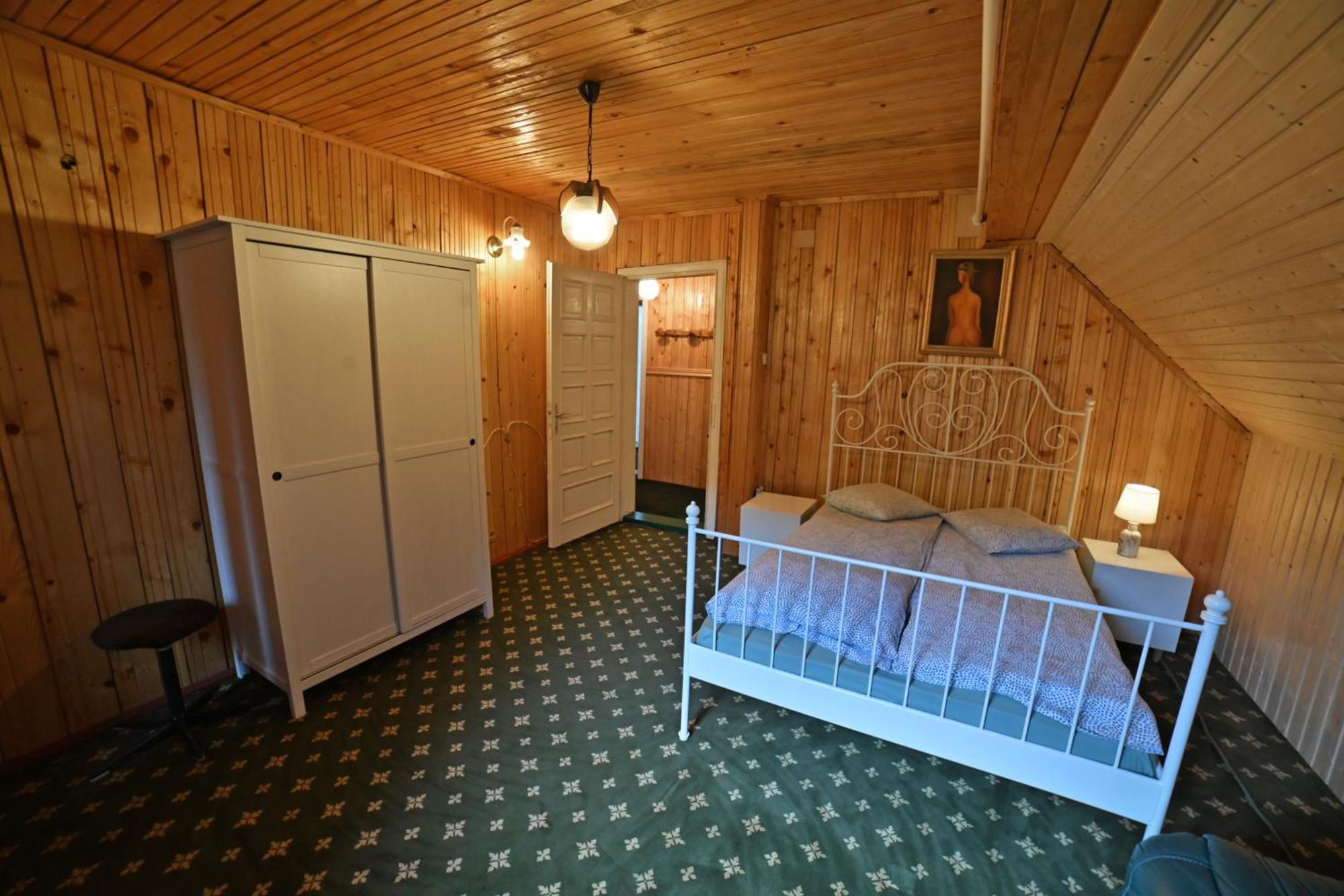 Casa De Vacanta Satic Piatra Craiului La Doi Viermi Екстериор снимка
